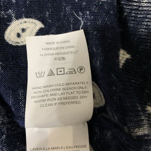 J. Crew Merino Wool Tippi Sweater Size XXS Navy Blue Paisley - Picture 6 of 7